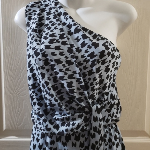 DianeVonFurstenberg 100% Silk Dress - Picture 4 of 6